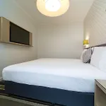Metro Hotel On Pitt